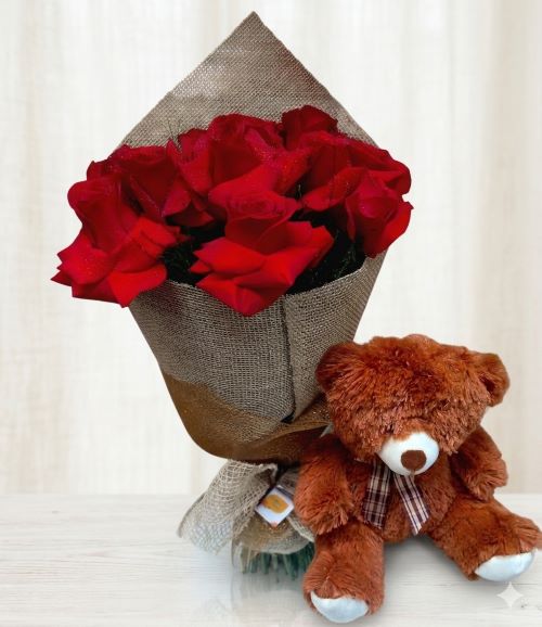 Buquê de 12 Rosas Colombianas Vermelhas e Urso de Pelúcia